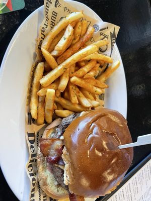 Bayside Burger & Beer by null