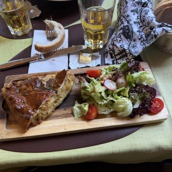 Restaurant Stadel - Hotels & Travel Near Me - Zermatt, VS