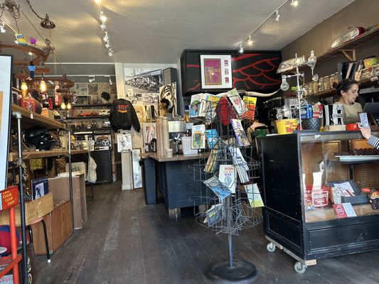 Downtown Local by null