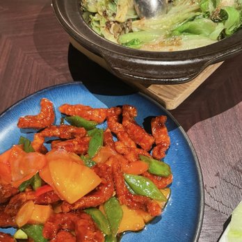 逸東軒 - Clay not cabbage and sweet and sour pork - Cantonese Near Me - Hong Kong, HK