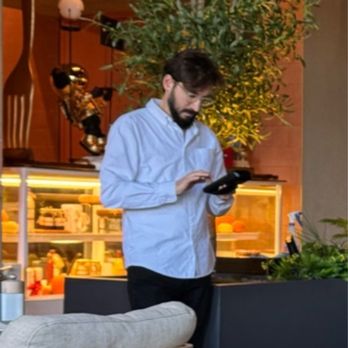 Aura Lounge - The "manager" who laughed in my face as I tried to complain - Turkish Near Me - Clifton, New Jersey