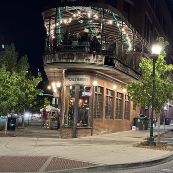 Pickle Barrel Restaurant - Front - New American Near Me - Chattanooga, Tennessee