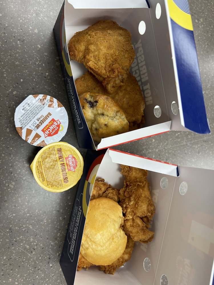 Krispy Krunchy Chicken Logo