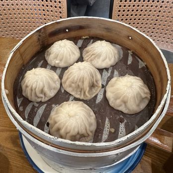 Yu Noodles - Pork Soup Dumplings (6pcs) - Chinese Near Me - Herndon, Virginia Yu Noodles - Pork Soup Dumplings (6pcs) - Chinese Near Me - Herndon, Virginia