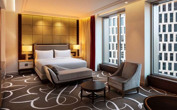 Waldorf Astoria Berlin by null