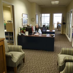 Dethloff & Associates CPA - Our front desk and reception area.