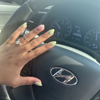 Crystal Nail Lounge - Gel-x - Nail Salons Near Me - Las Vegas, Nevada