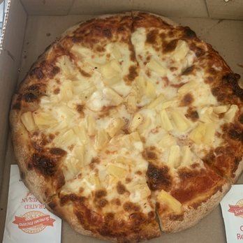 Old Sicily Pizza - Small pizza (cheese and pineapple) - Pizza Near Me - North Hollywood, California Old Sicily Pizza - Small pizza (cheese and pineapple) - Pizza Near Me - North Hollywood, California
