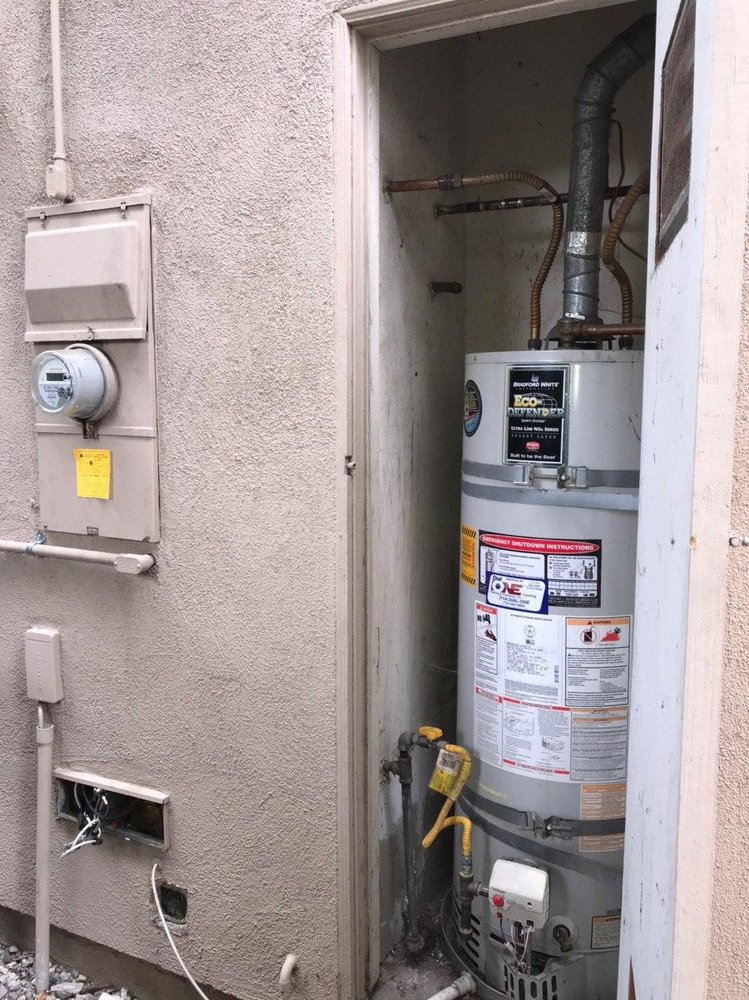 Slide of Thunder Coast Electricians
