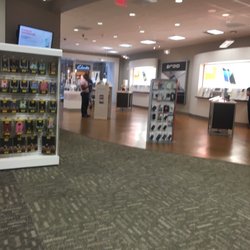 Verizon - The worst!! Customer care is dreadful here-be prepared to wait and wait....