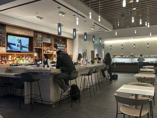 The Centurion Lounge by null
