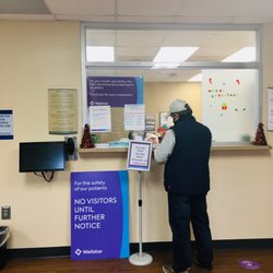 WellStar Laboratory Outreach at Douglas Imaging Center - Check-in desk