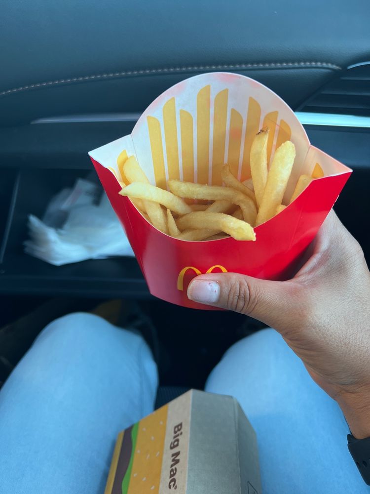 MCDONALD’S Updated November 2024 36 Photos & 62 Reviews 10011 S