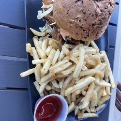 Seasons Restaurant - Pulled pork