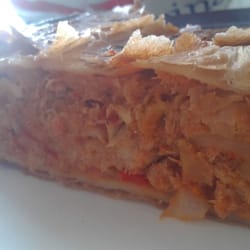 Costa Marina Pescaderia y Rotiseria del Pescado - Porcion de Empanada gallega