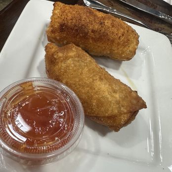 Frank's Deli & Grill - Corned Beef Egg Roll - American Near Me - Detroit, Michigan Frank's Deli & Grill - Corned Beef Egg Roll - American Near Me - Detroit, Michigan