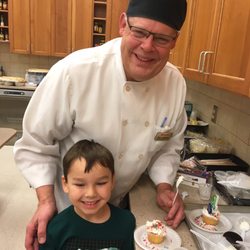The Cooking School - Making birthday cupcakes!