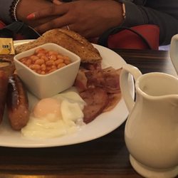 Zest Coffee House - Breakfast