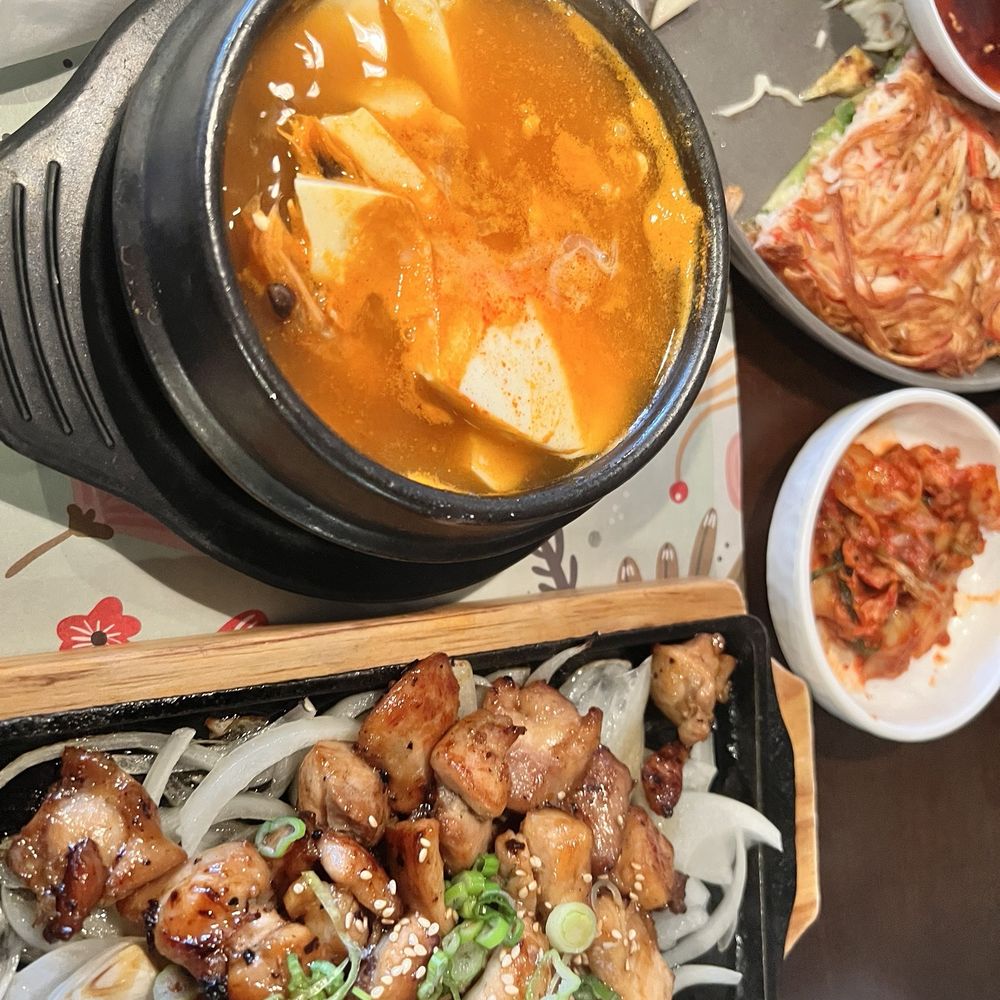 BBB Tofu House - Korean Near Me - Orlando, Florida