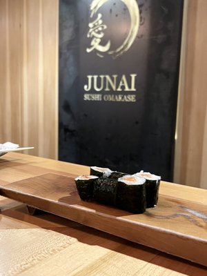 Sushi Junai Omakase by null