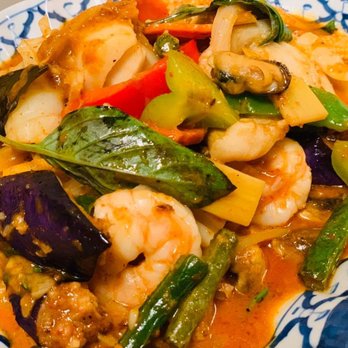 Koon Thai Kitchen - Ocean Thai Seafood with some curry and chili - Thai Near Me - Concord, California