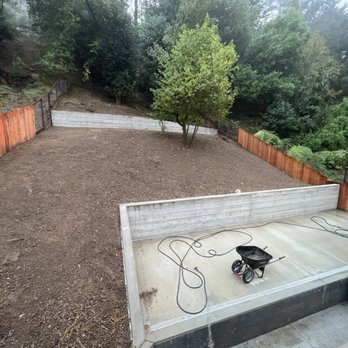 Montclair Construction & Structural - Back yard - General Contractors Near Me - Oakland, California