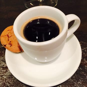 Monets Wine Bistro - French Near Me - Exeter, California