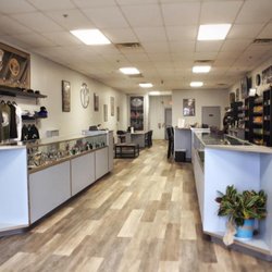 Popie's Vapor Lounge