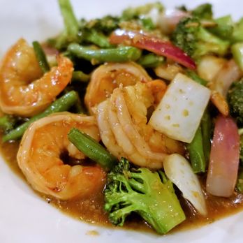 Lang Restaurant - Shrimp stir-fry - Vietnamese Near Me - Reading, Pennsylvania