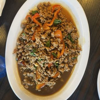 Ruen Pair - Minced pork Kra Pao - Thai Near Me - Los Angeles, California