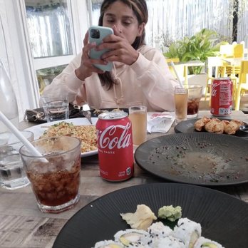 Moshi Moshi - Biscayne Blvd - Rice. Sushi. - Sushi Bars Near Me - Miami, Florida
