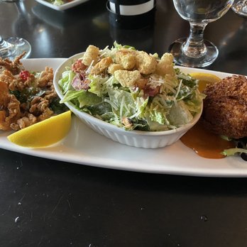 Remingtons of Niagara - Calamari, Caesar Salad, Crab cakes - Steakhouses Near Me - Niagara Falls, Ontario Remingtons of Niagara - Calamari, Caesar Salad, Crab cakes - Steakhouses Near Me - Niagara Falls, Ontario