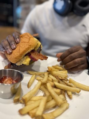 Federal American Grill by null
