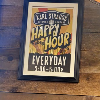 Karl Strauss Brewing Company - Happy hour - Breweries Near Me - Temecula, California