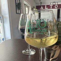 Alto Vineyards