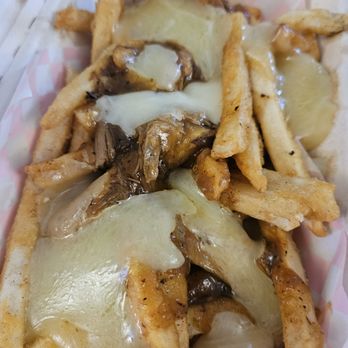 Makulit - Filipino Near Me - Portland, Oregon