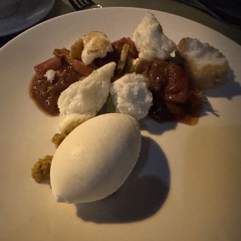 Bûcheron - Desert - French Near Me - Minneapolis, Minnesota