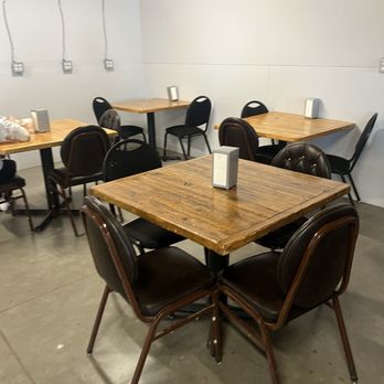 Milkhouse Cafe - Indoor area seating - Coffee & Tea Near Me - Fort Gratiot, Michigan Milkhouse Cafe - Indoor area seating - Coffee & Tea Near Me - Fort Gratiot, Michigan