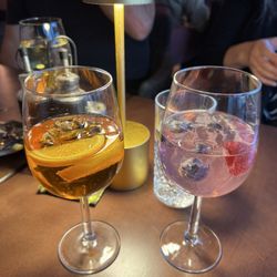 News Café - Aperol Spritz & Sarti Spritz