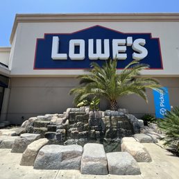 Exterior outside entrance of Lowe's Home Improvement - Torrance, California Exterior outside entrance of Lowe's Home Improvement - Torrance, California