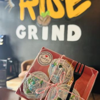 Rise & Grind - Tres leches cupcakes! Delicious!!! - Coffee & Tea Near Me - Green Bay, Wisconsin Rise & Grind - Tres leches cupcakes! Delicious!!! - Coffee & Tea Near Me - Green Bay, Wisconsin