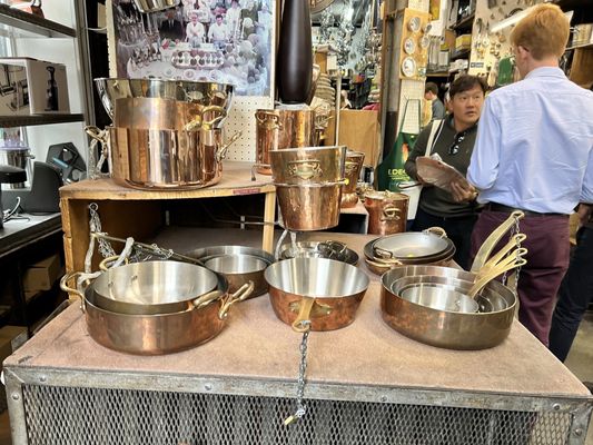 E. DEHILLERIN by null