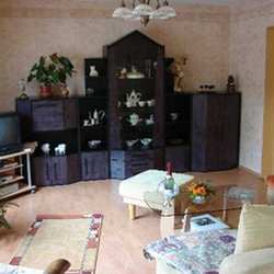 Explore the east - Living room
