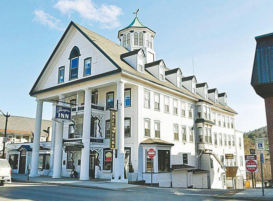 Thayers Inn Hotel by null