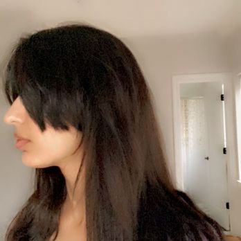 Palms Salon - Choppy bangs and blunt. Not blended in frame. - Hair Salons Near Me - New York, New York Palms Salon - Choppy bangs and blunt. Not blended in frame. - Hair Salons Near Me - New York, New York
