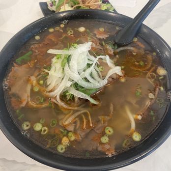 Nha Trang Vietnamese Cuisine - Bun bo Hue - Noodles Near Me - Pasadena, California Nha Trang Vietnamese Cuisine - Bun bo Hue - Noodles Near Me - Pasadena, California