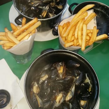 Brussels Bistro - mussels n mo'!! - Belgian Near Me - Laguna Beach, California
