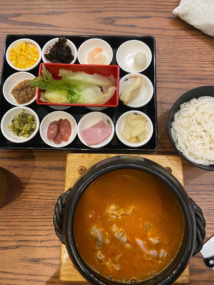 YUNSHANG RICE NOODLE Updated September 2024 139 Photos & 44 Reviews