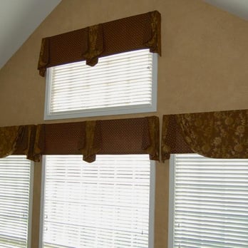 Window Accents - Window Treatments - Shades & Blinds Near Me - Loveland, Ohio Window Accents - Window Treatments - Shades & Blinds Near Me - Loveland, Ohio
