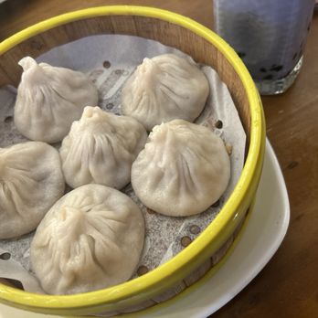 Din Soup Dumplings - S1. Pork Soup Dumplings and Din Taro Tea - Dim Sum Near Me - Brooklyn, New York
